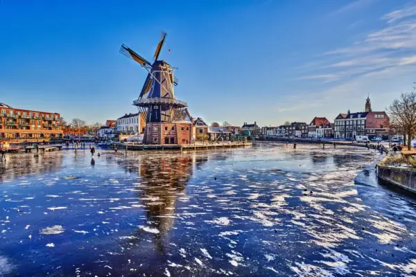 Winterliches Haarlem - the_lightwriter - © the_lightwriter / Adobe.com - Erlebnisrundreisen.de
