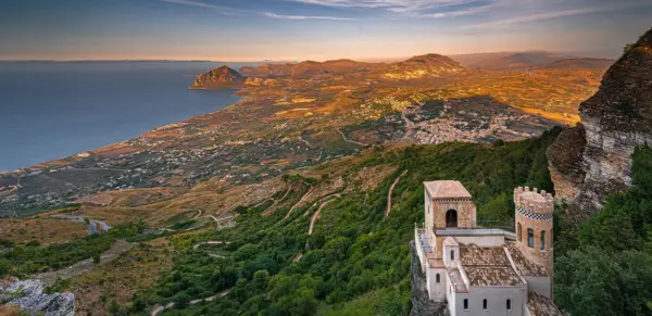 Panoramablick Erice - Francesco - © Francesco / Adobe.com - Erlebnisrundreisen.de