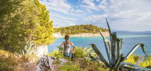 Wanderung an der Makarska Riviera - Grafik-Komputerowy - Grafik-Komputerowy /Adobe.com - Erlebnisrundreisen.de
