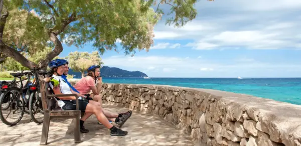 Pause an der Promenade von Cala Millor - Klaus Hoffmann - Erlebnisrundreisen.de