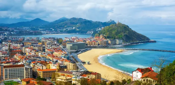 Blick auf San Sebastián - Boris Stroujko - © Boris Stroujko / Adobe.com - Erlebnisrundreisen.de