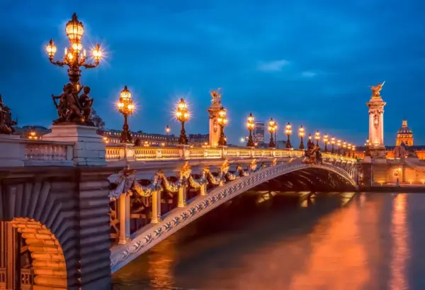 Brücke Pont Alexandre III in Paris - eyetronic - © eyetronic – stock.adobe.com - Erlebnisrundreisen.de