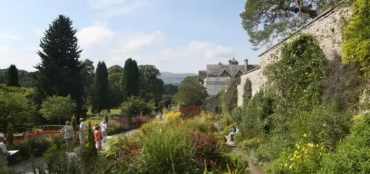 Bodnant Garden - - © Hawlfraint y Goron / © Crown copyright (2025) Cymru Wales - Erlebnisrundreisen.de