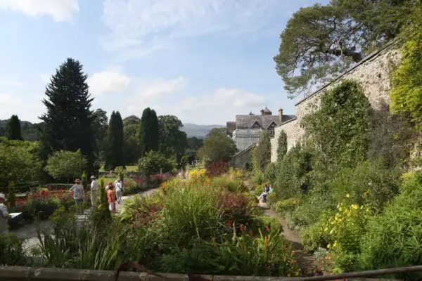 Bodnant Garden - - © Hawlfraint y Goron / © Crown copyright (2025) Cymru Wales - Erlebnisrundreisen.de