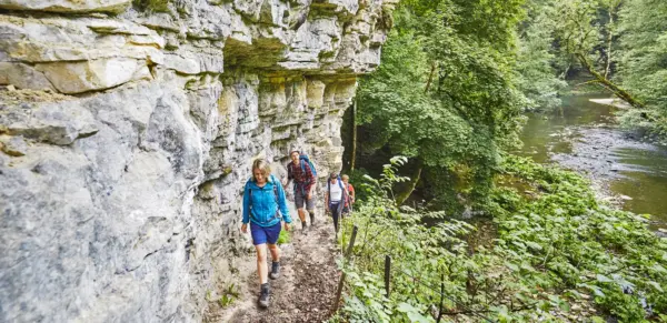 Wanderung in der Wutachschlucht - Hochschwarzwald Tourismus GmbH - © Hochschwarzwald Tourismus GmbH - Erlebnisrundreisen.de
