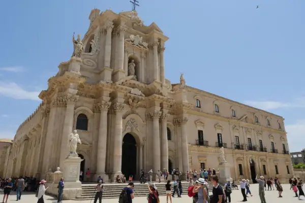 Kathedrale von Siracusa - Uwe Junker - Erlebnisrundreisen.de