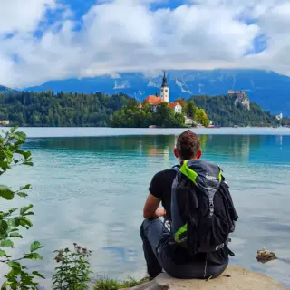 Blick auf den Bleder See - Melanie Rood - Erlebnisrundreisen.de