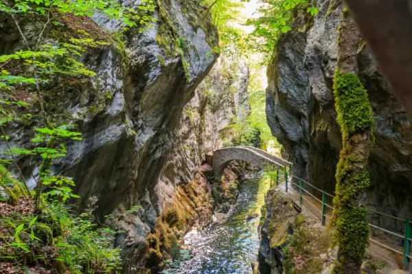 Areuse Schlucht - olyasolodenko - © olyasolodenko / adobe.com - Erlebnisrundreisen.de