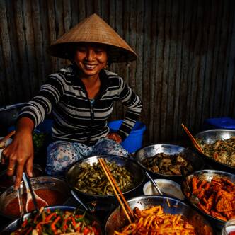 Vietnam deutsch gefuehrte Erlebnisreisen 2026 | Tinta Tours Erlebnisreisen