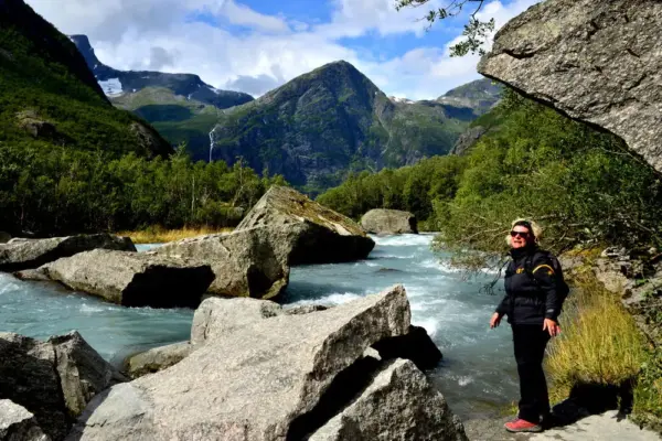 Im Jostedalsbreen Nationalpark - Wolfgang Zahn - Erlebnisrundreisen.de