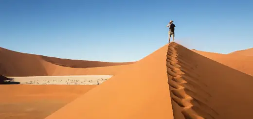 Düne bei Sossusvlei - bporolano - © bportolano / adobe.com - Erlebnisrundreisen.de