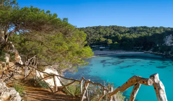 Menorca - makasana photo - © makasana photo / adobe.com - Erlebnisrundreisen.de