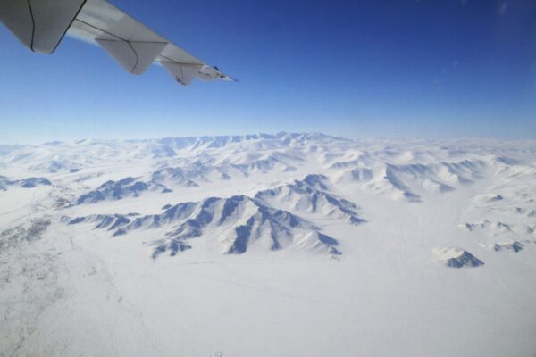 Auf dem Flug in den Westen der Mongolei