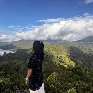 Günstige Indonesien Gruppenreisen für 18 - 39 jaehrige 2026/2027 | Erlebnisrundreisen.de