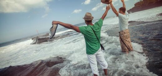 Günstige Indonesien Gruppenreisen für 18 - 39 jaehrige 2026/2027 | Erlebnisrundreisen.de