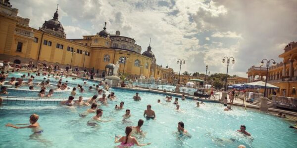 Adventure-Trip-Rome-to-Berlin-Piazzas-Prague-the-Past