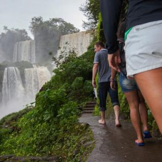 Günstige Argentinien Gruppenreisen für 18 - 39 jaehrige 2026/2027 | Erlebnisrundreisen.de