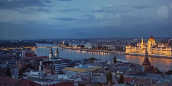 Adventure-Trip-Von-Rom-nach-Budapest-Kanaele-Kultstaetten