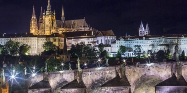 Adventure-Trip-Von-Rom-nach-Paris-Kultur-Kueche-Kanaele