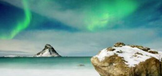 8-tägige Reise ins winterliche Norwegen – in Begleitung eines Fotografen und eines Astronomen. Von Tromsö zum Andoeya Space Center auf den Vesteralen mit Möglichkeit zur Polarlichtbeobachtung.