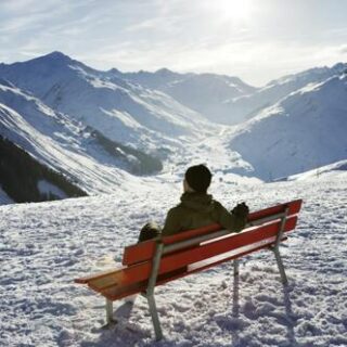 6 Tage: Erleben Sie mit kultimer die Winterlandschaften der Schweiz per Bahn und feiern Sie bei einem 7-Gänge-Menü ins neue Jahr!