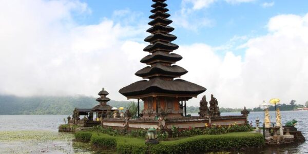 Indonesien Erlebnisreise | Tinta Tours Erlebnisreisen