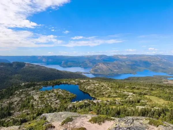 Ausblick von der Wanderung am Venelifjell - Peter Bartel - Erlebnisrundreisen.de