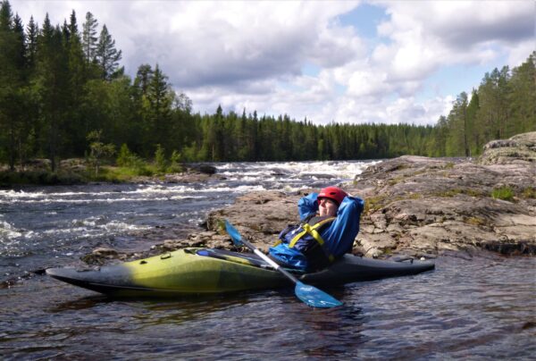 SE-Wildwasser-Kajak-Schweden-Einsteigerkurs-Aufbaukurs-13