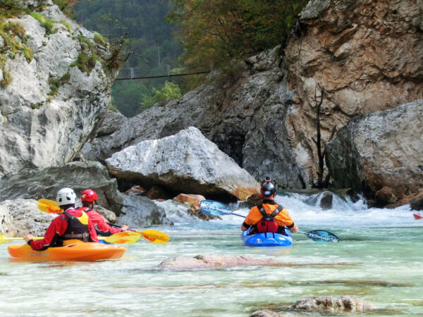 SI-Wildwasser-Kajak-Soca-Slowenien-oder-Salza-Oesterreich-1