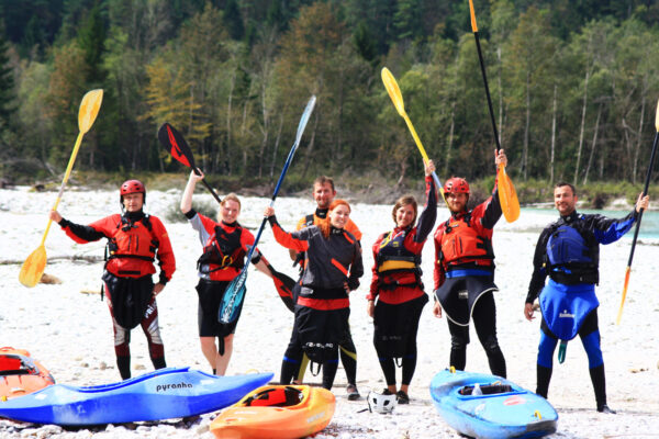 SI-Wildwasser-Kajak-Soca-Slowenien-oder-Salza-Oesterreich-6