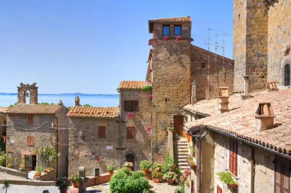 Bolsena - Mi.Ti. - © Mi.Ti. / Adobe.com - Erlebnisrundreisen.de