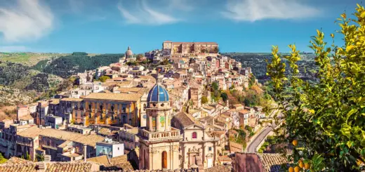 Blick auf Ragusa - Andrew Mayovskyy - © Andrew Mayovskyy / Adobe.com - Erlebnisrundreisen.de