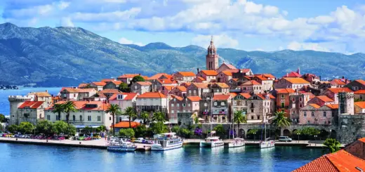 Blick auf Korcula - kite_rin - © kite_rin/ Adobe.com - Erlebnisrundreisen.de