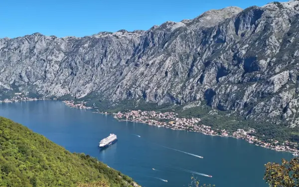 Serbien und Montenegro – Wanderabenteuer von den Tara-Bergen bis zur Bucht von Kotor
